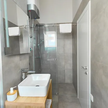 Lukas 1 Apartamento Zadar